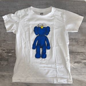 KAWS x Uniqlo Youth size 7-8 Blue Version Character